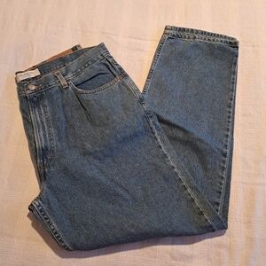 Levi's men's size 44 x 32 550 style relaxed fit, some 505 tags error jeans, new